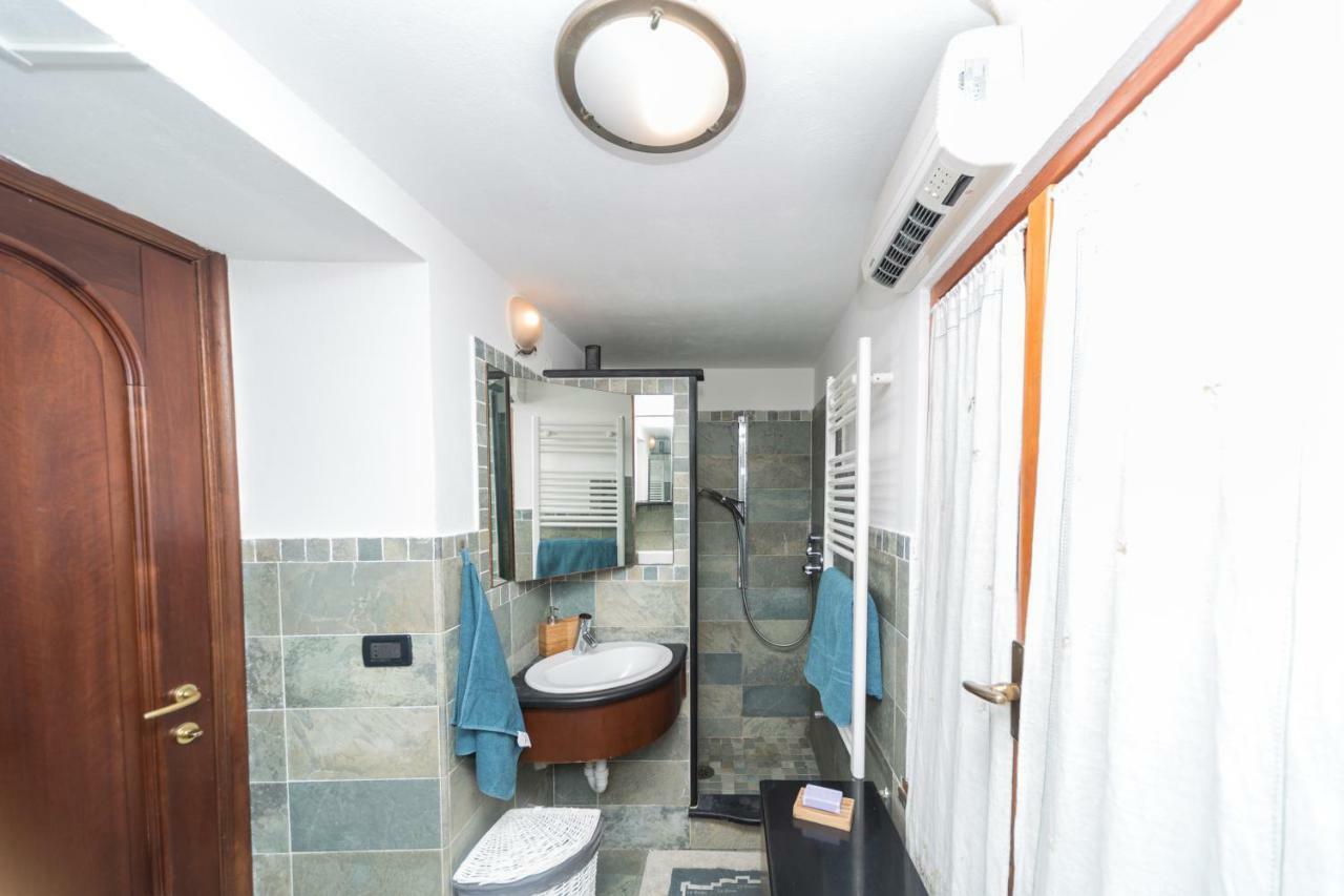 Zest Hotell San Quirico d'Assereto Exteriör bild
